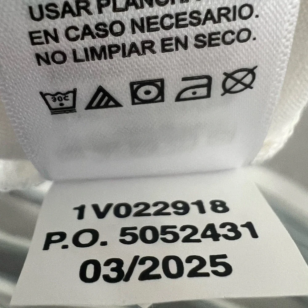 Vineyard Vines Baseball Flag Pocket Tee - Picture 7 of 11